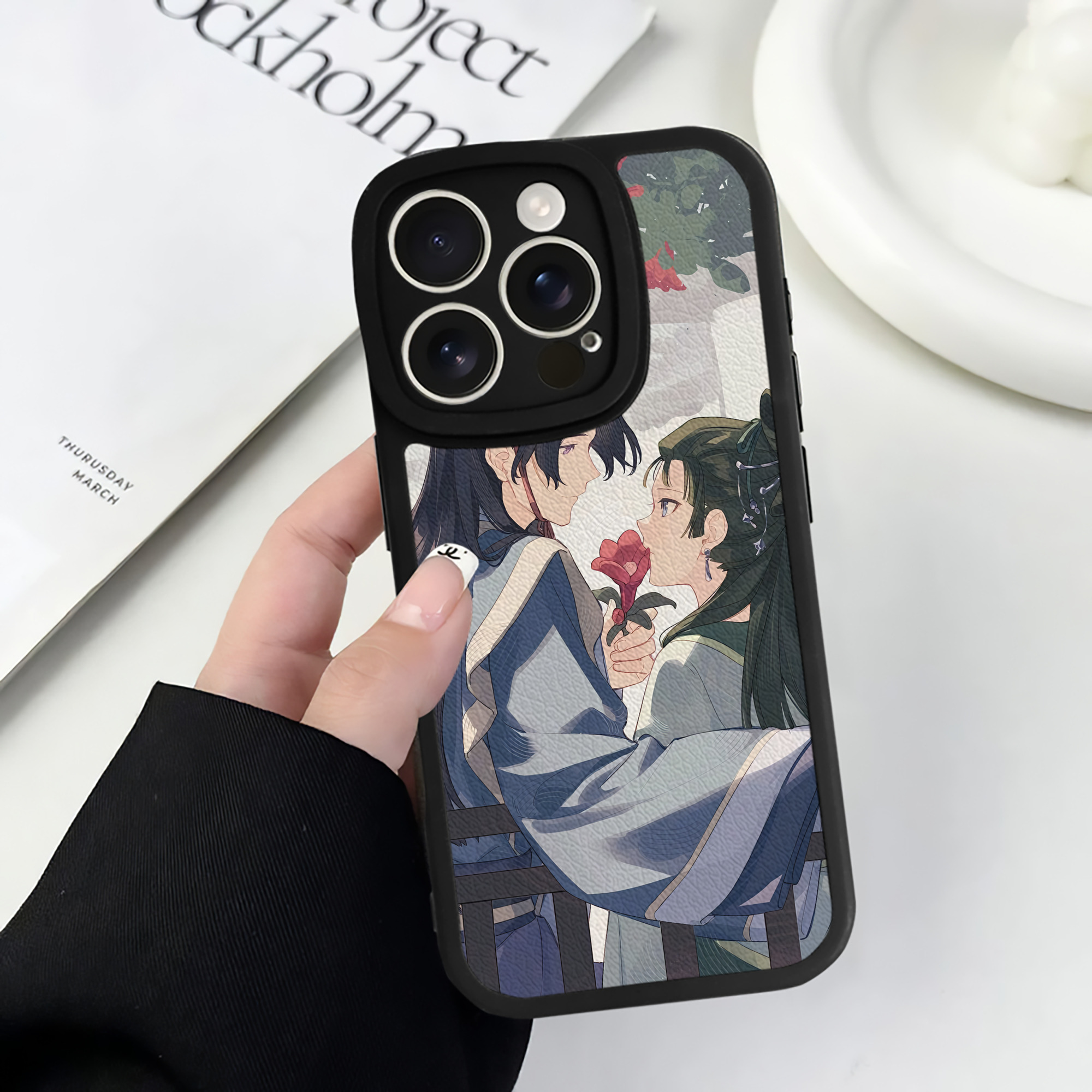 薬屋のひとりごと The Apothecary Diaries 【iPhone 16シリーズ対応】シリコンスマホケース（レザー調） 材質：シリコン